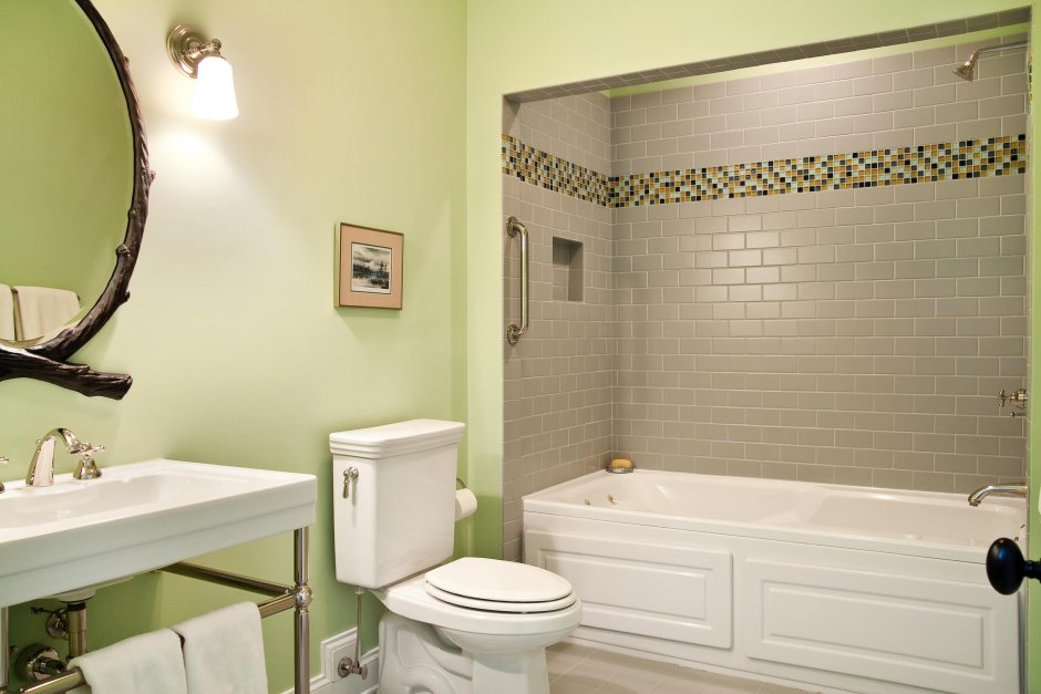 Отделка ванной комнаты плитка и краска