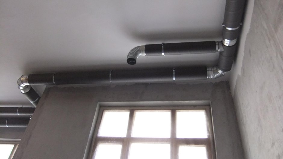 Вентиляция в частном доме в потолке