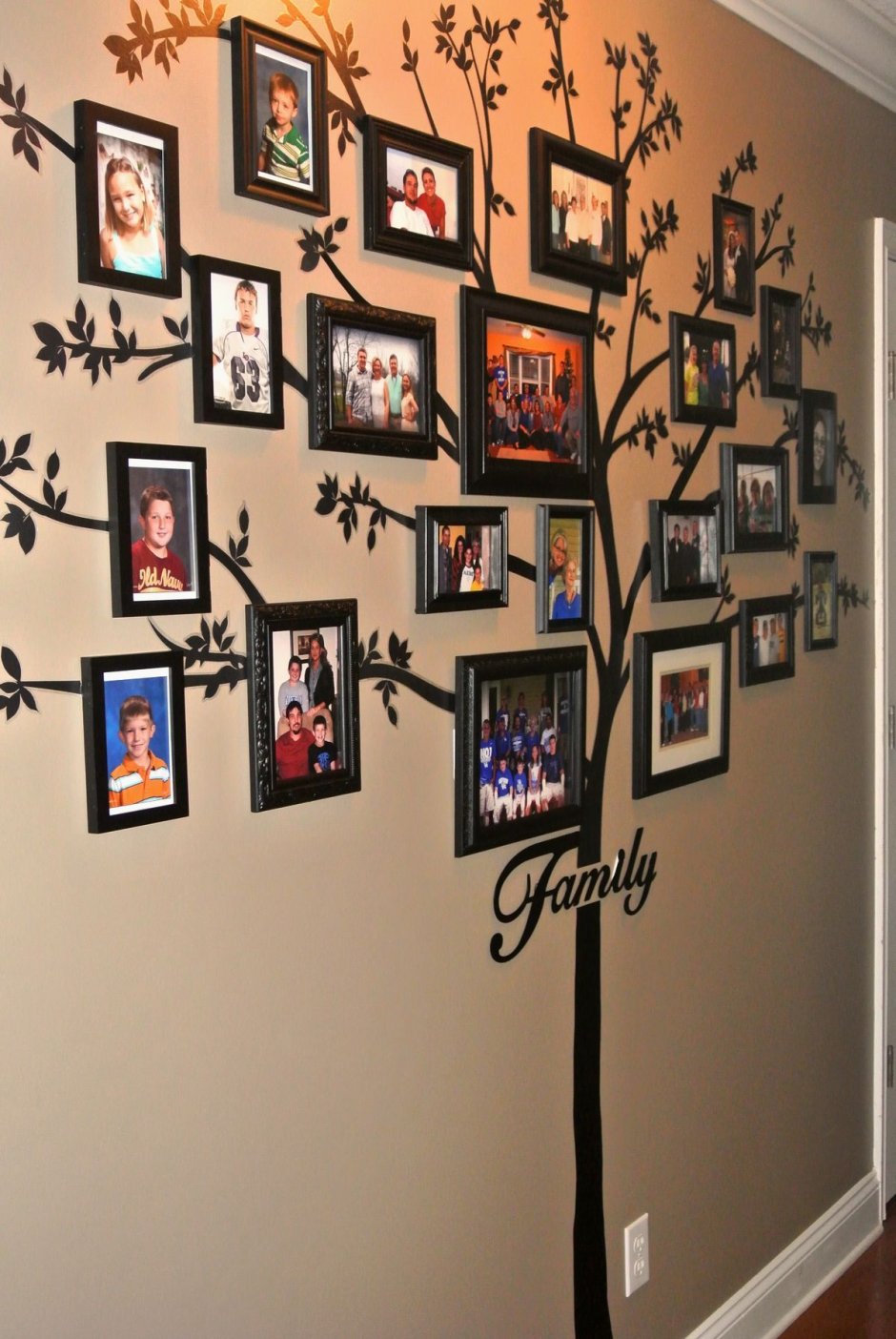 Дерево из фотографий на стену идеи