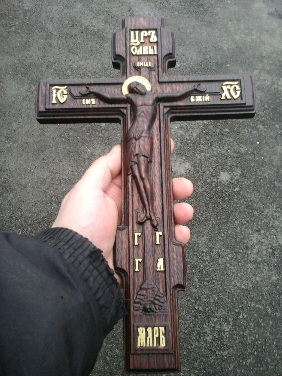 Крест наперсный деревянный
