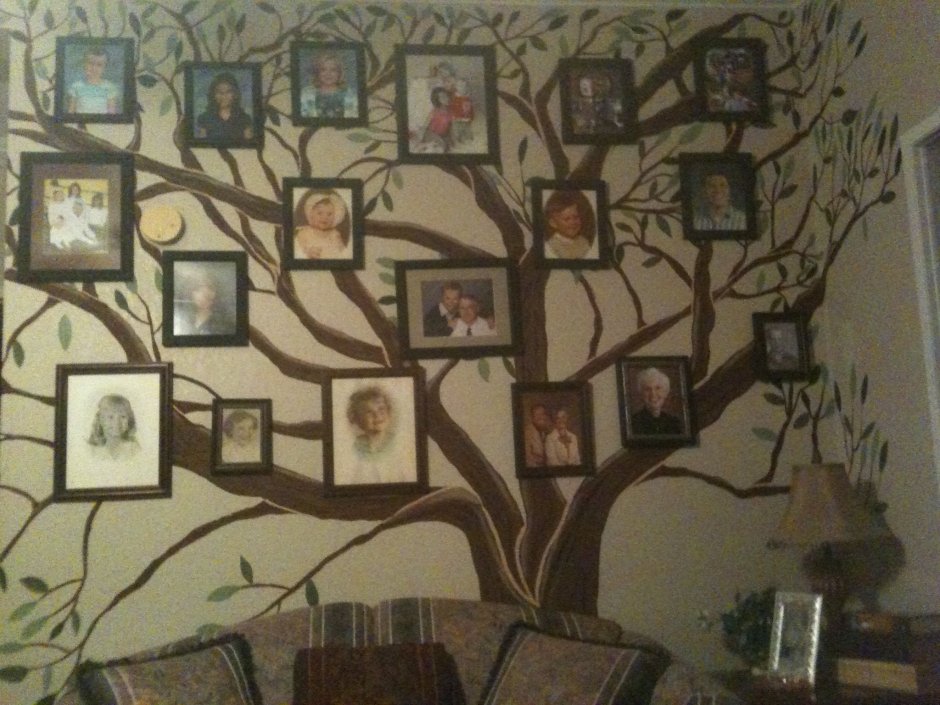 Родовое дерево из дерева на стену