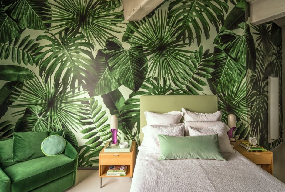 Листья пальмы на стене (23 фото)