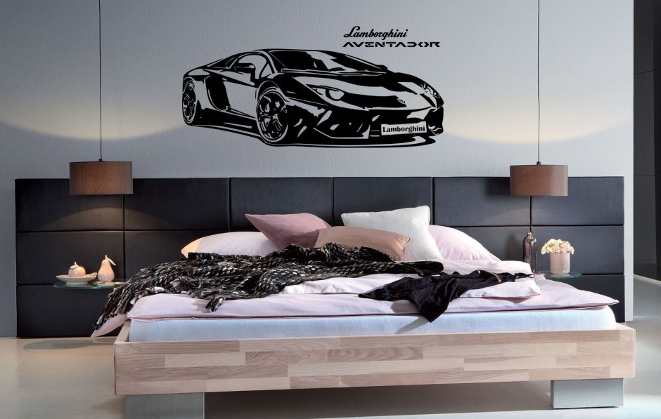 Спальня любителя автомобили