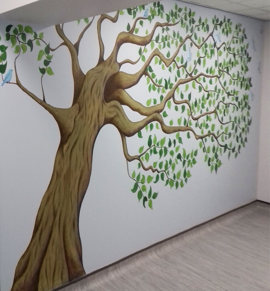 Декор стен в виде дерева
