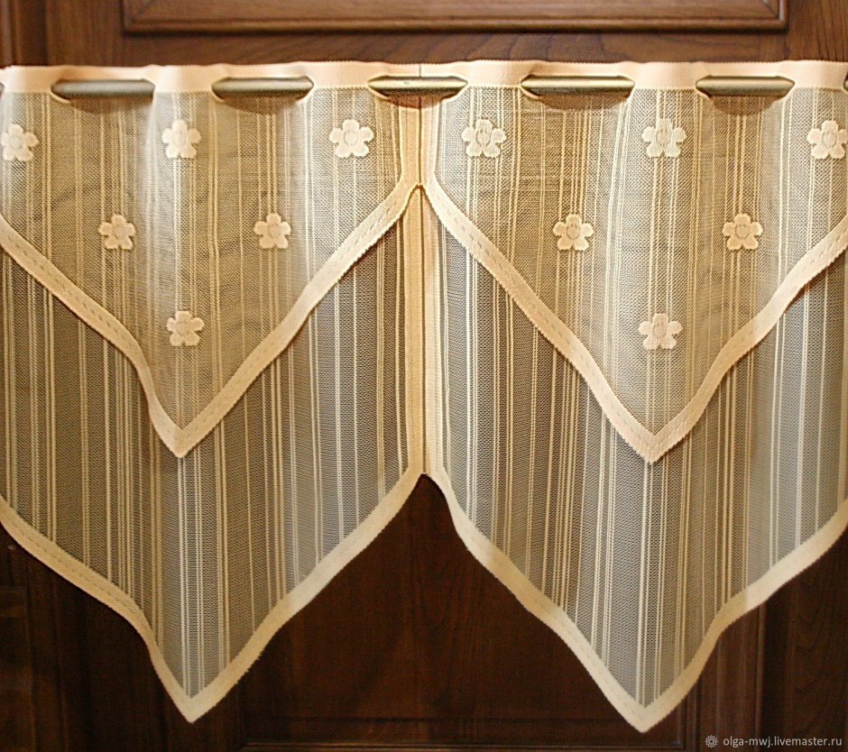 Лабрикеновые шторы на кухню