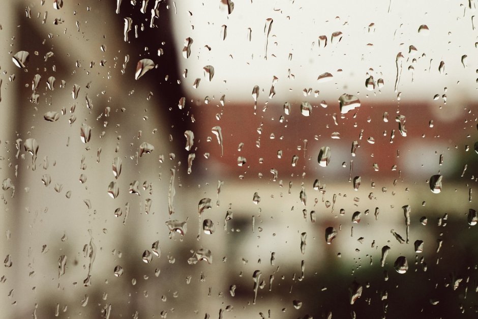 Фон окно дождь
