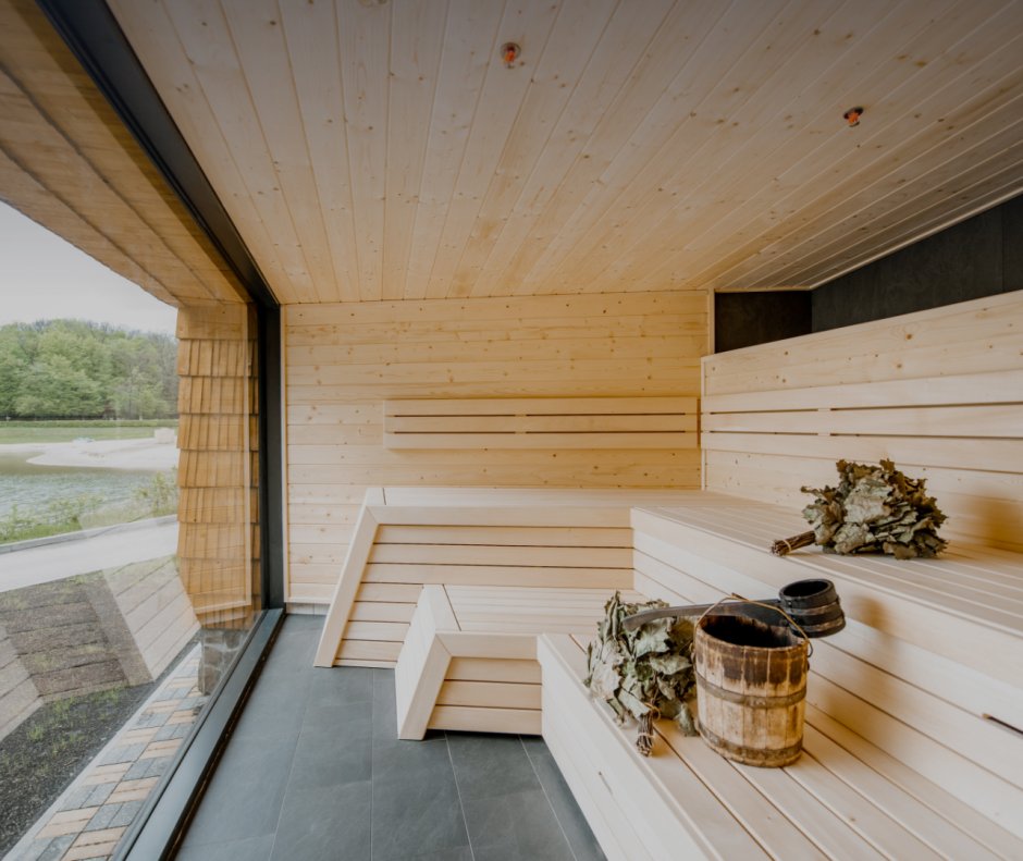 Финская баня с панорамными окнами