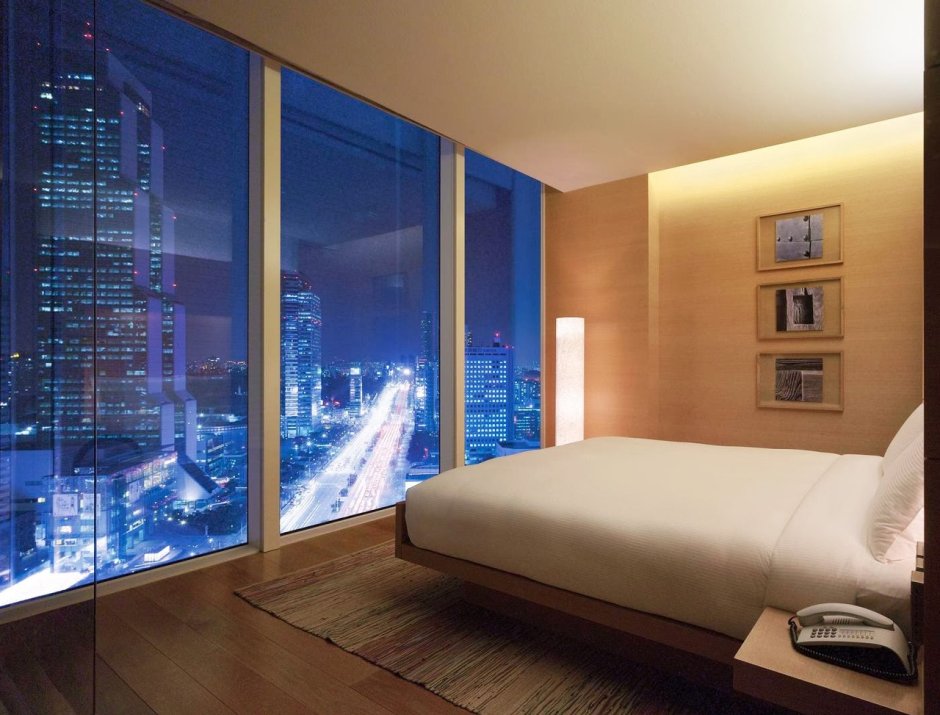 Спальня в Корее с панорамными окнами