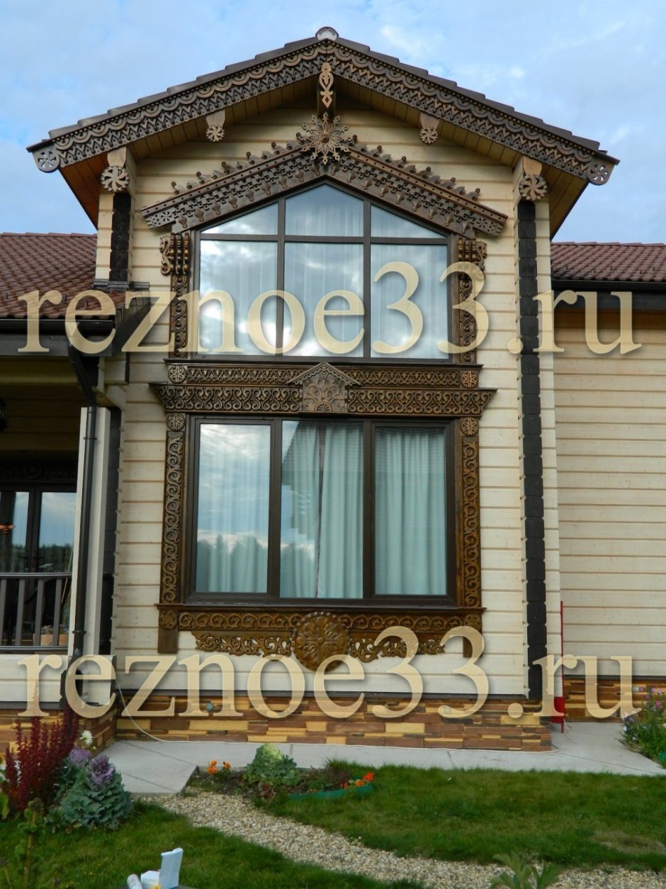 Узорные наличники