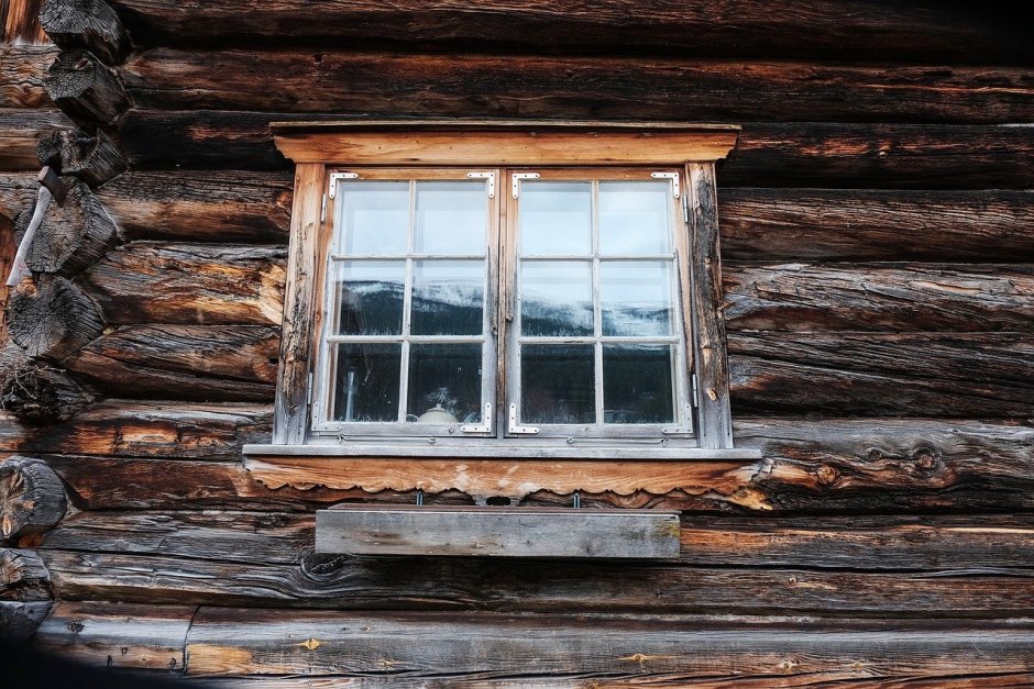 Старинные деревянные окна