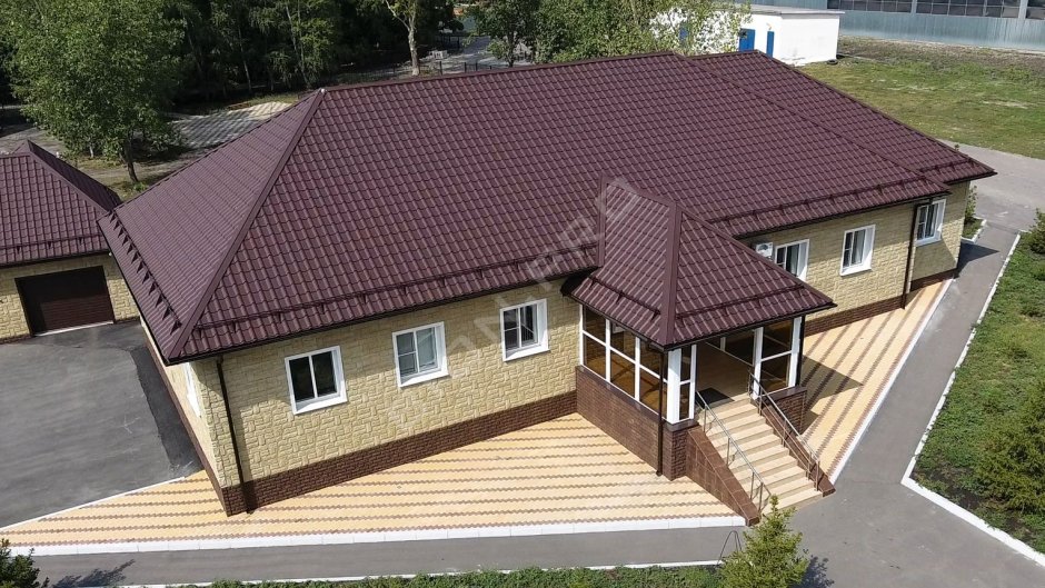 Проекты домов с четырехскатной крышей с мансардой