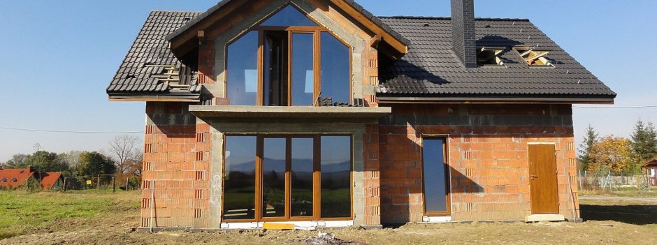 Дом из пеноблоков с панорамными окнами
