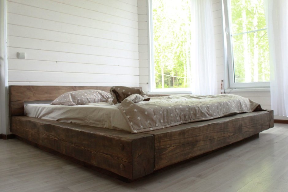 Деревянная кровать (46 фото)