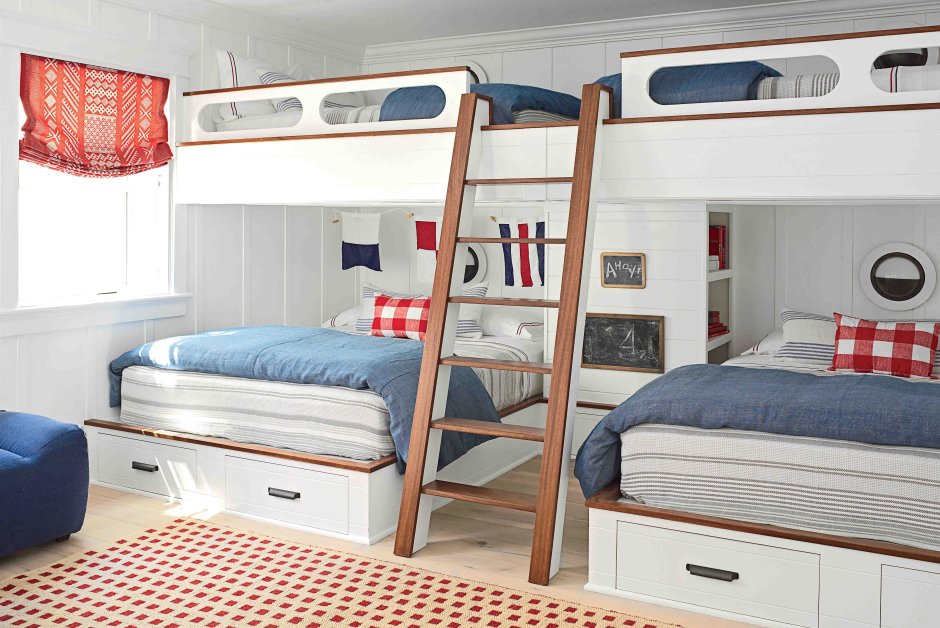 Детская в морском стиле с двухъярусной кроватью