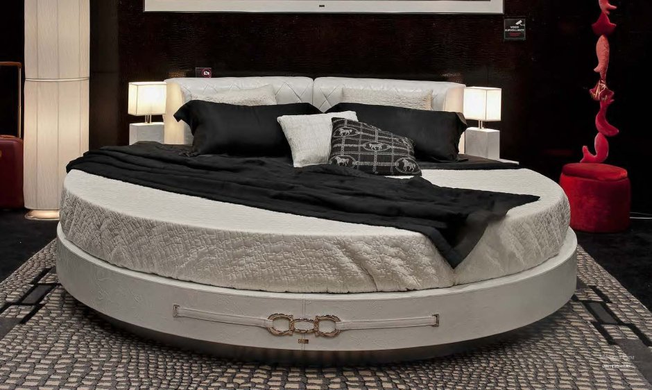 Круглая кровать Вайнона макси