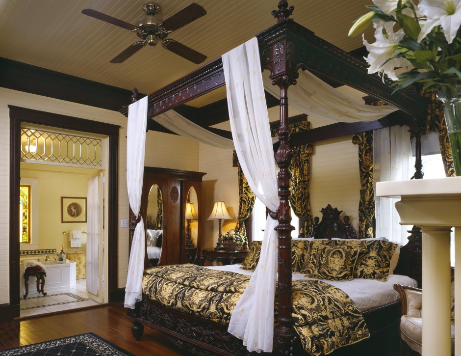 Спальня в стиле Востока балдахин