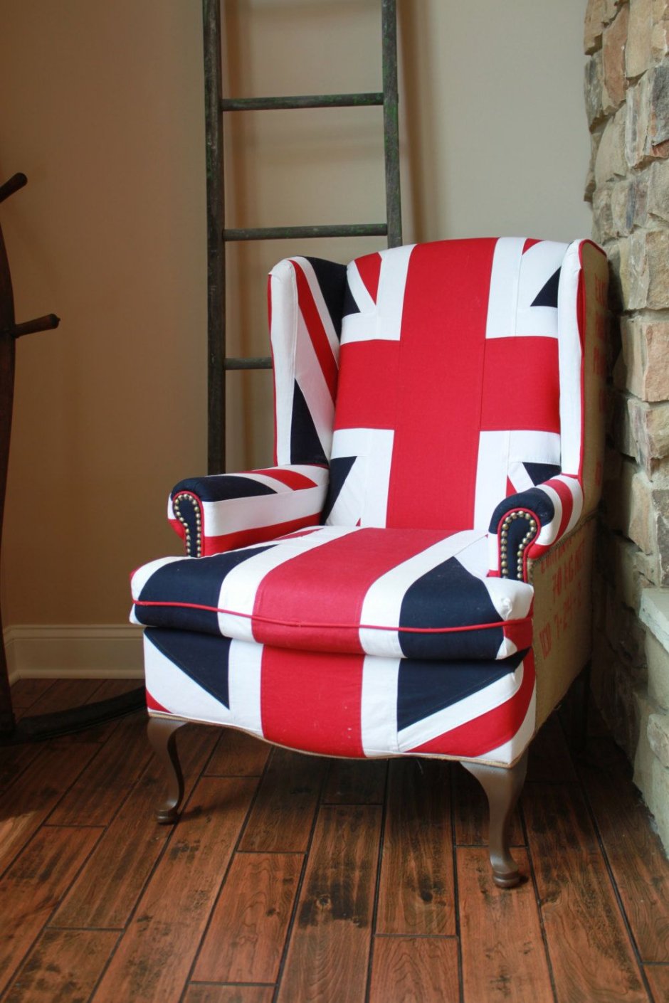 Кресло британский флаг