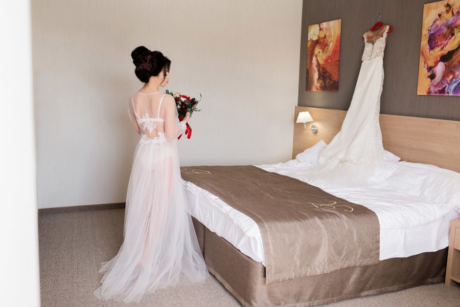 Невесты в постели