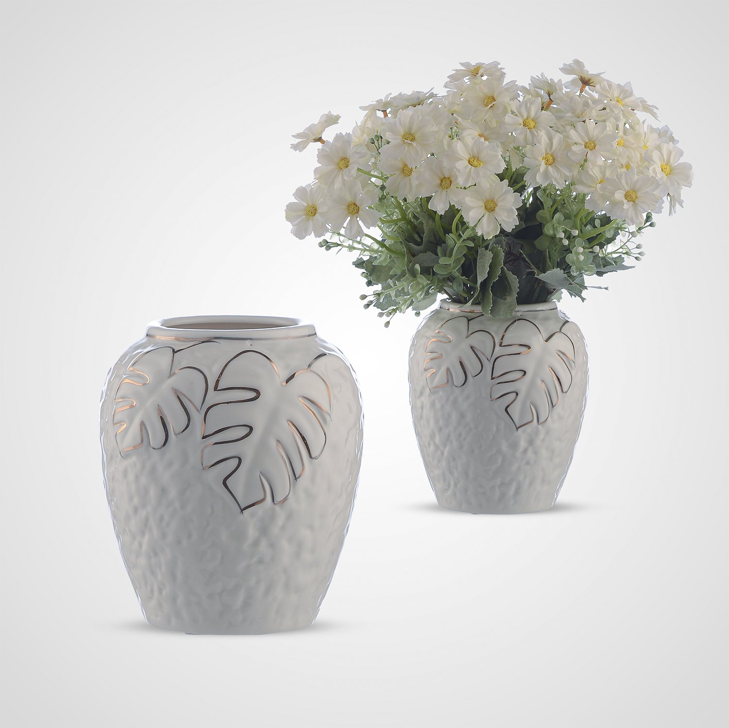 Мини вазочки. Керамические вазы для цветов. Стильные вазы для цветов. Керамические интерьерные вазы. Керамическая ваза с цветами.