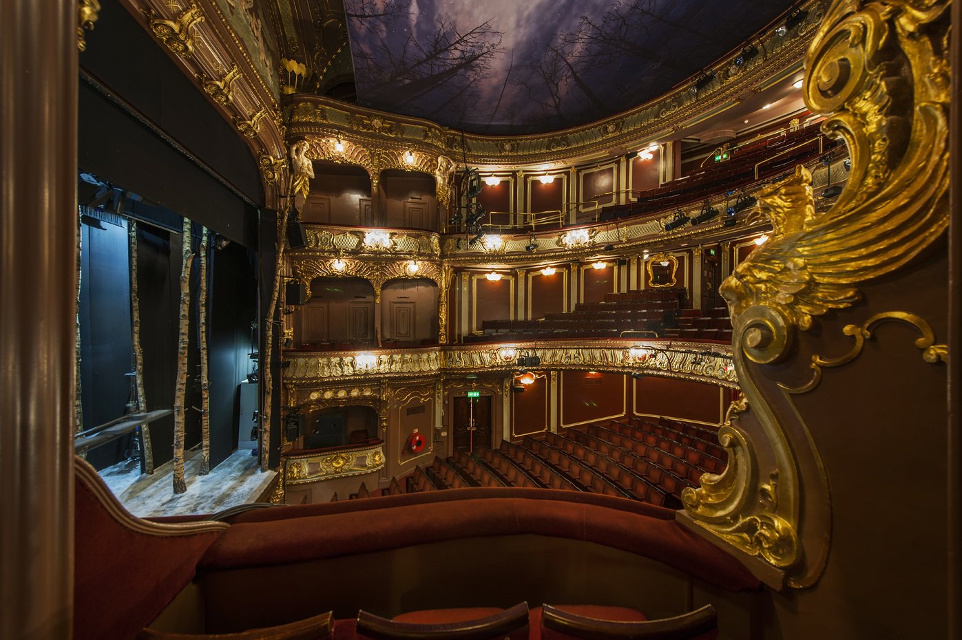 Театр Аполло Лондон
