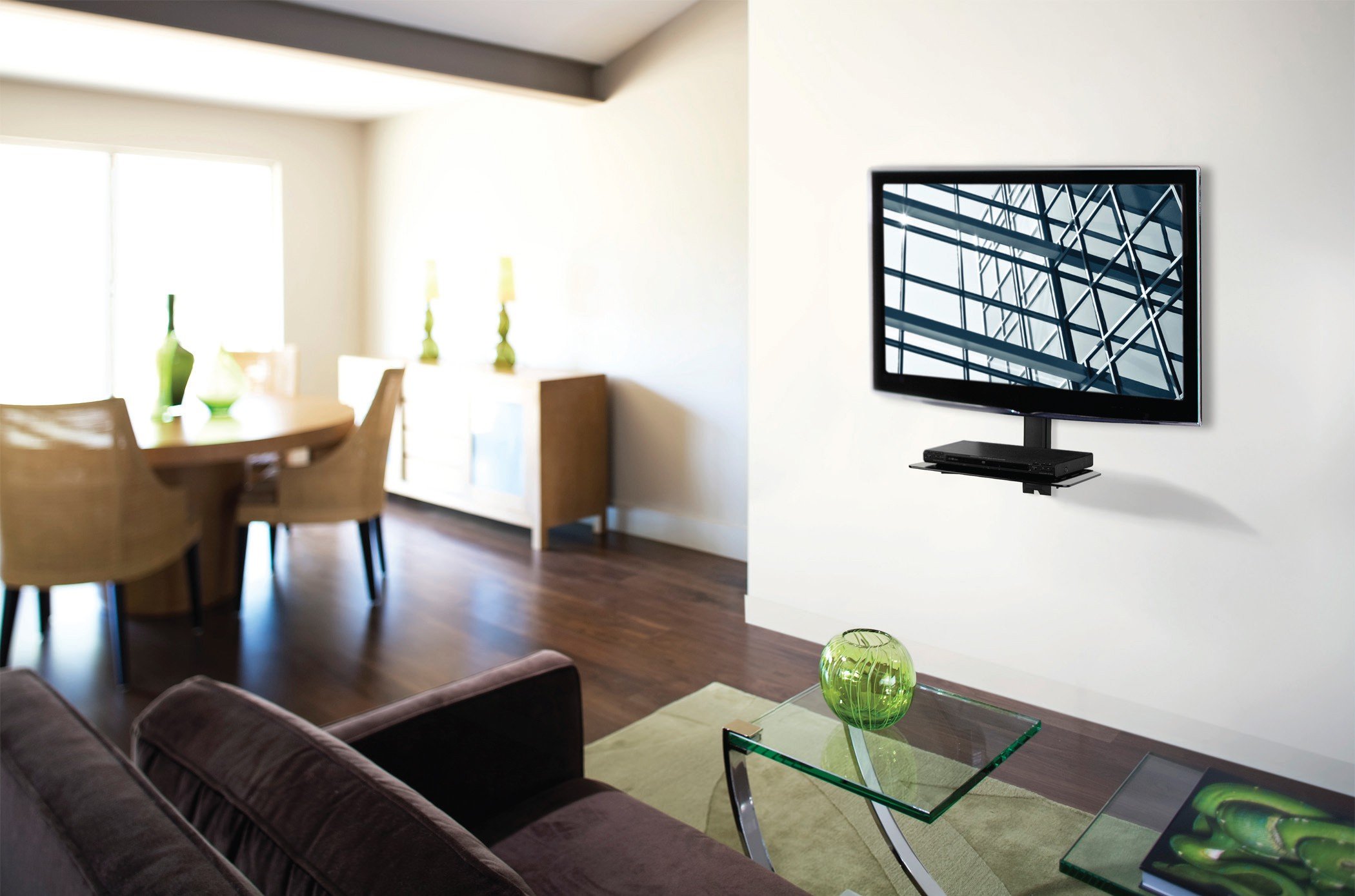 Повесить тв на стену. Подставка OMNIMOUNT mod1. Телевизор на стене. Кронштейн для телевизора на стену. Телевизор на кронштейне в интерьере.