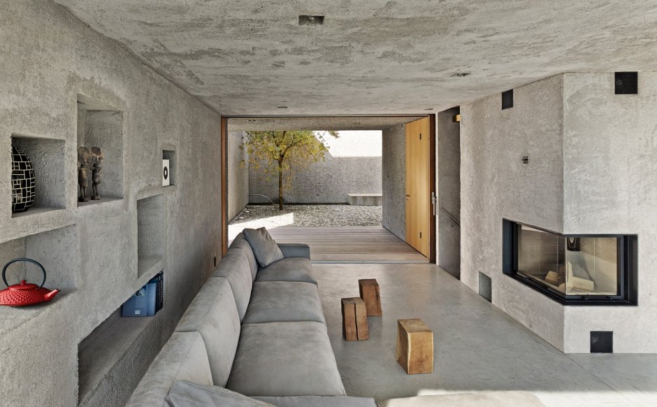 Минималистические интерьеры домов из бетона