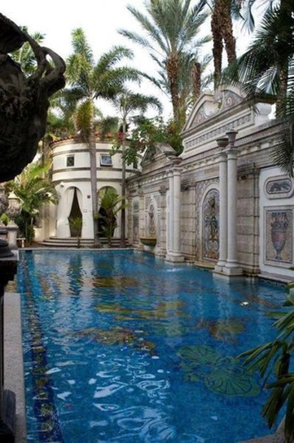 Дом Джанни Версаче в Майами