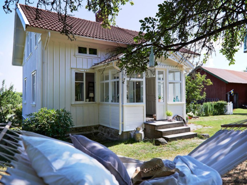 Садовый домик в скандинавском стиле