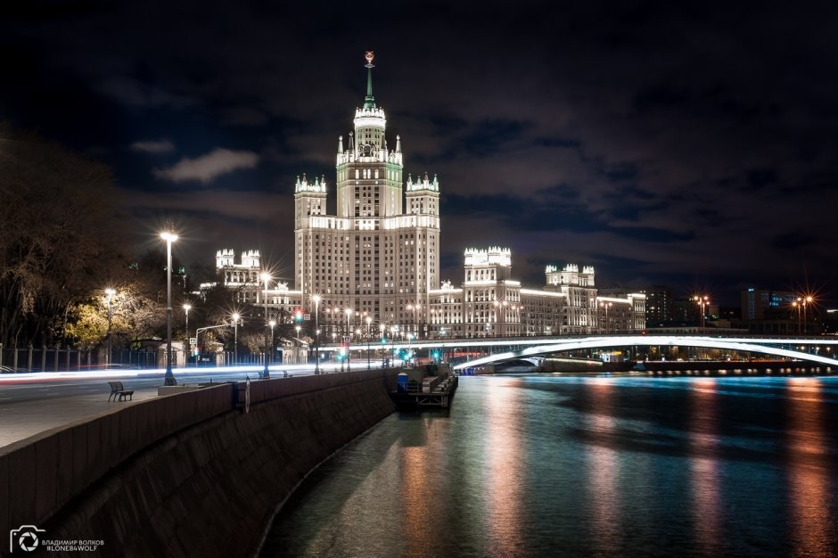 Дом на Котельнической набережной в Москве