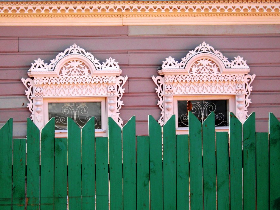 Расписные дома в России