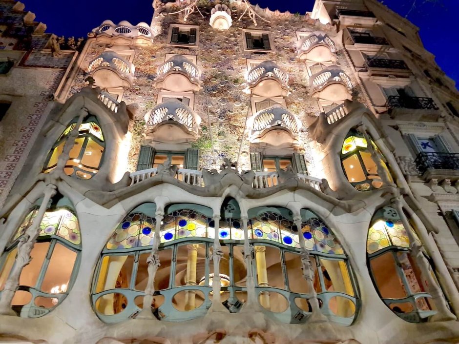 Дом Гауди в Барселоне