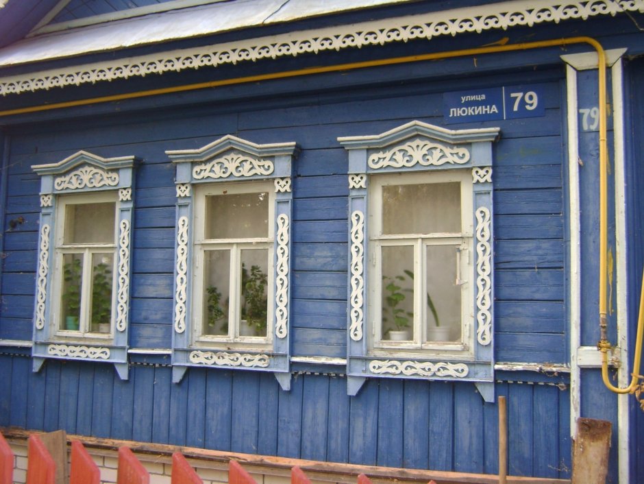 Резные фасады домов