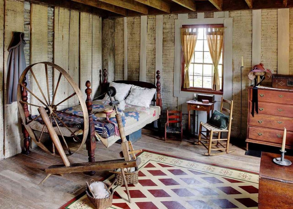 Старинная деревенская комната