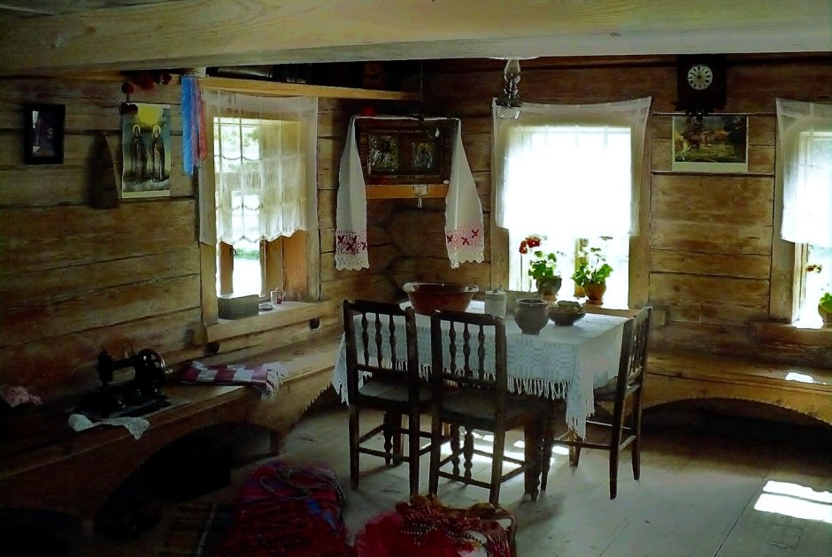 Старые Деревенские дома внутри