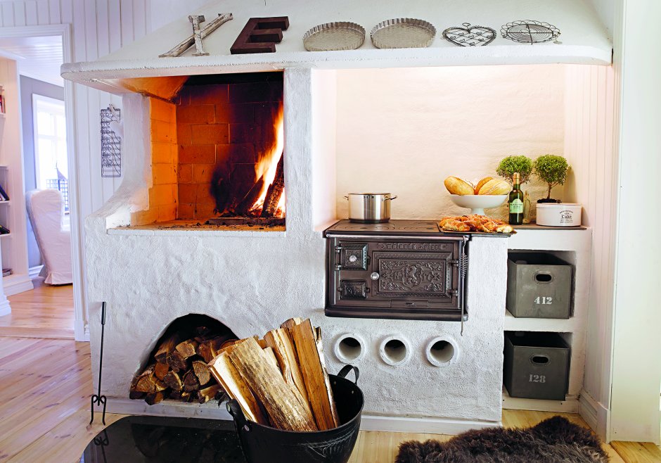 Деревенская печь с плитой