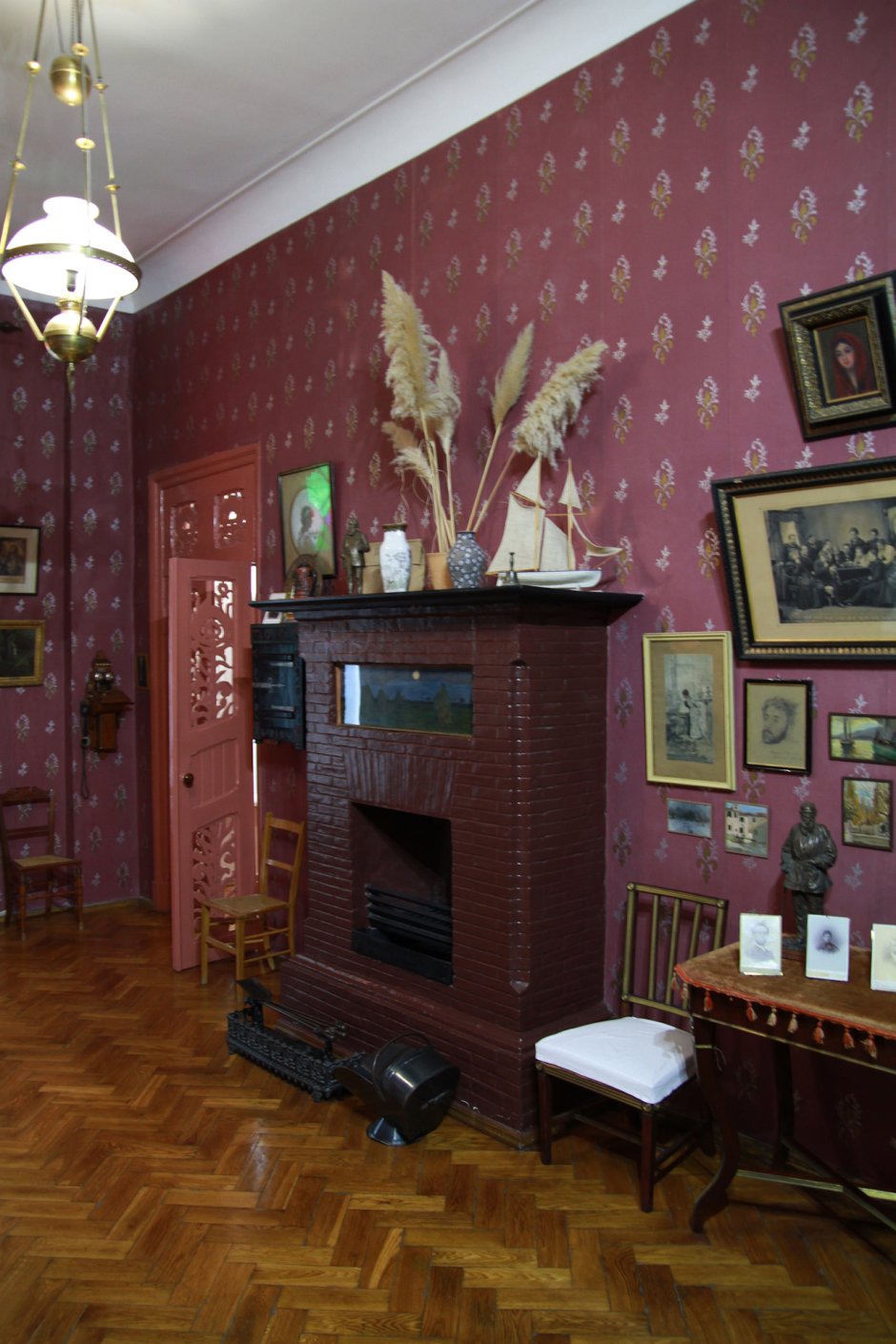 Дом-музей Чехова в Ялте внутри