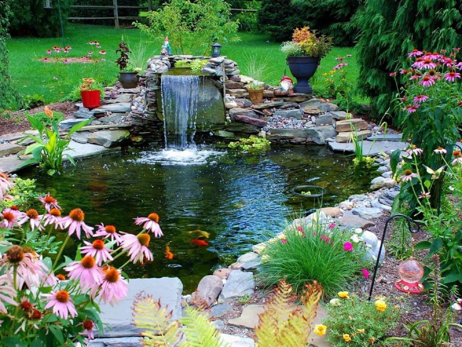 Красивые сады с водоемами