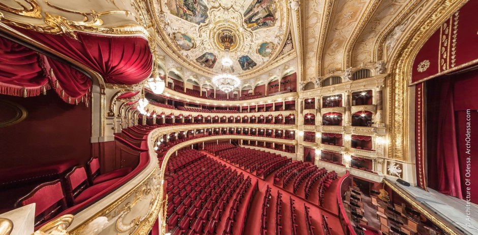 Одесский оперный театр интерьер