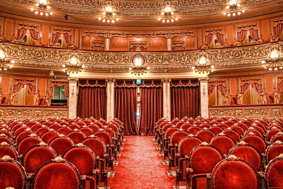 Зал Пражской оперы
