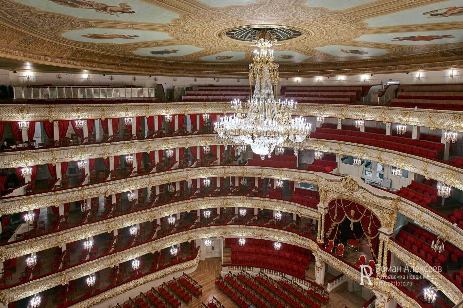 Большой театр оперы и балета в Москве внутри