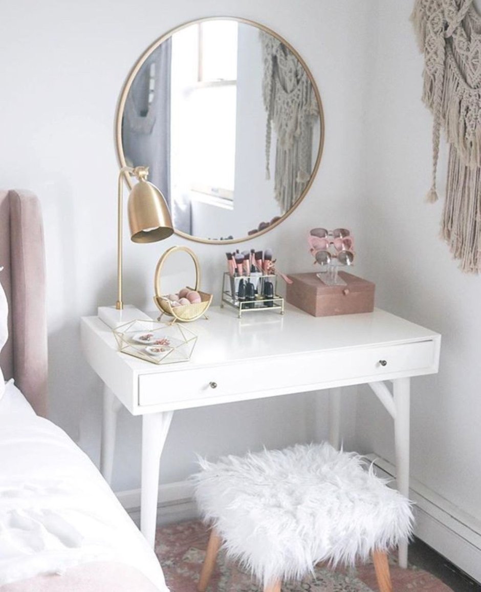Ikea Desk Hack