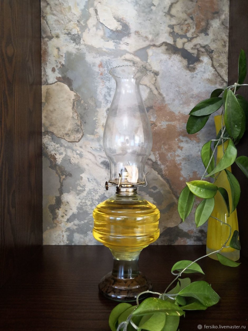 Керосиновая лампа в интерьере (58 фото)