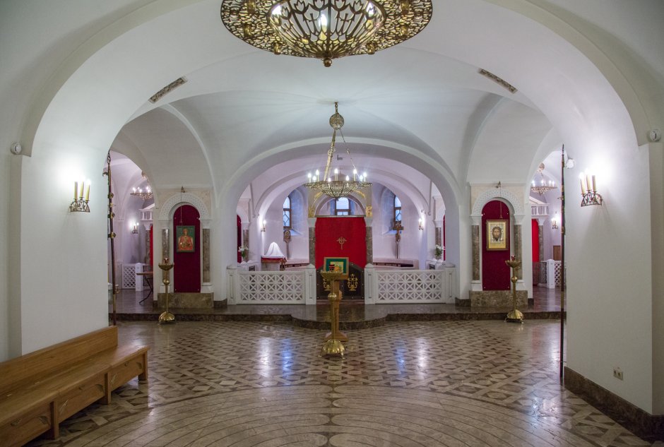 Усово храм Спаса Нерукотворного
