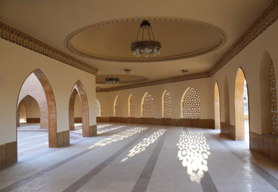 Современный интерьер мечети