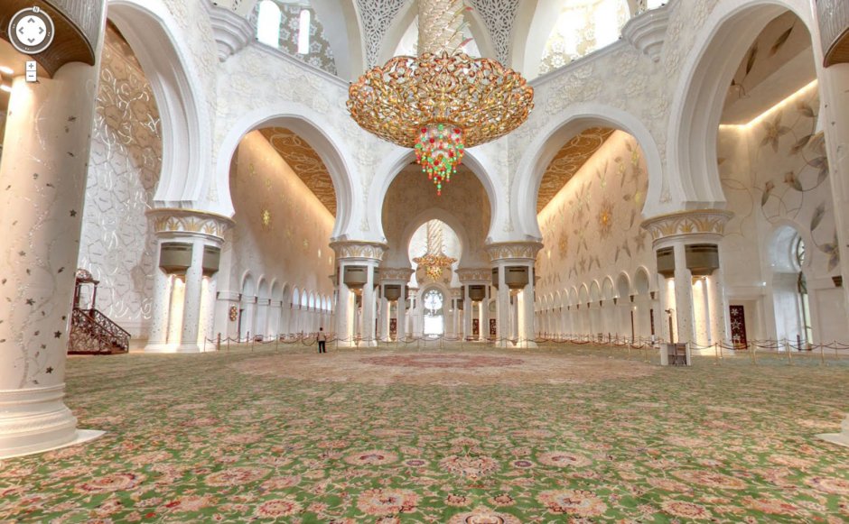 Мечеть в Абу Даби внутри