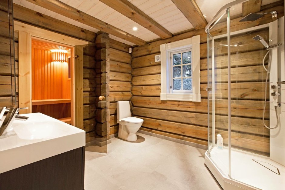 Душевая комната в деревянном доме