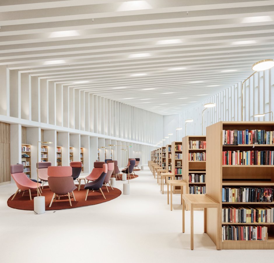 Дизайн школьной библиотеки в современном стиле