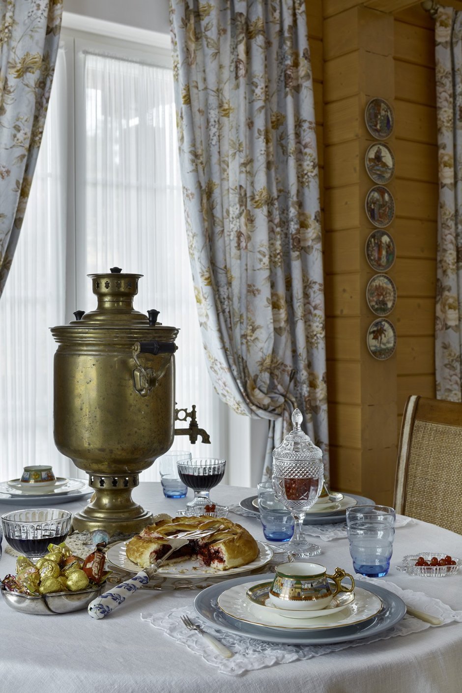 Кухня в стиле русской усадьбы