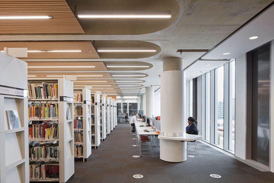 Библиотека Стэнфордского университета архитектура