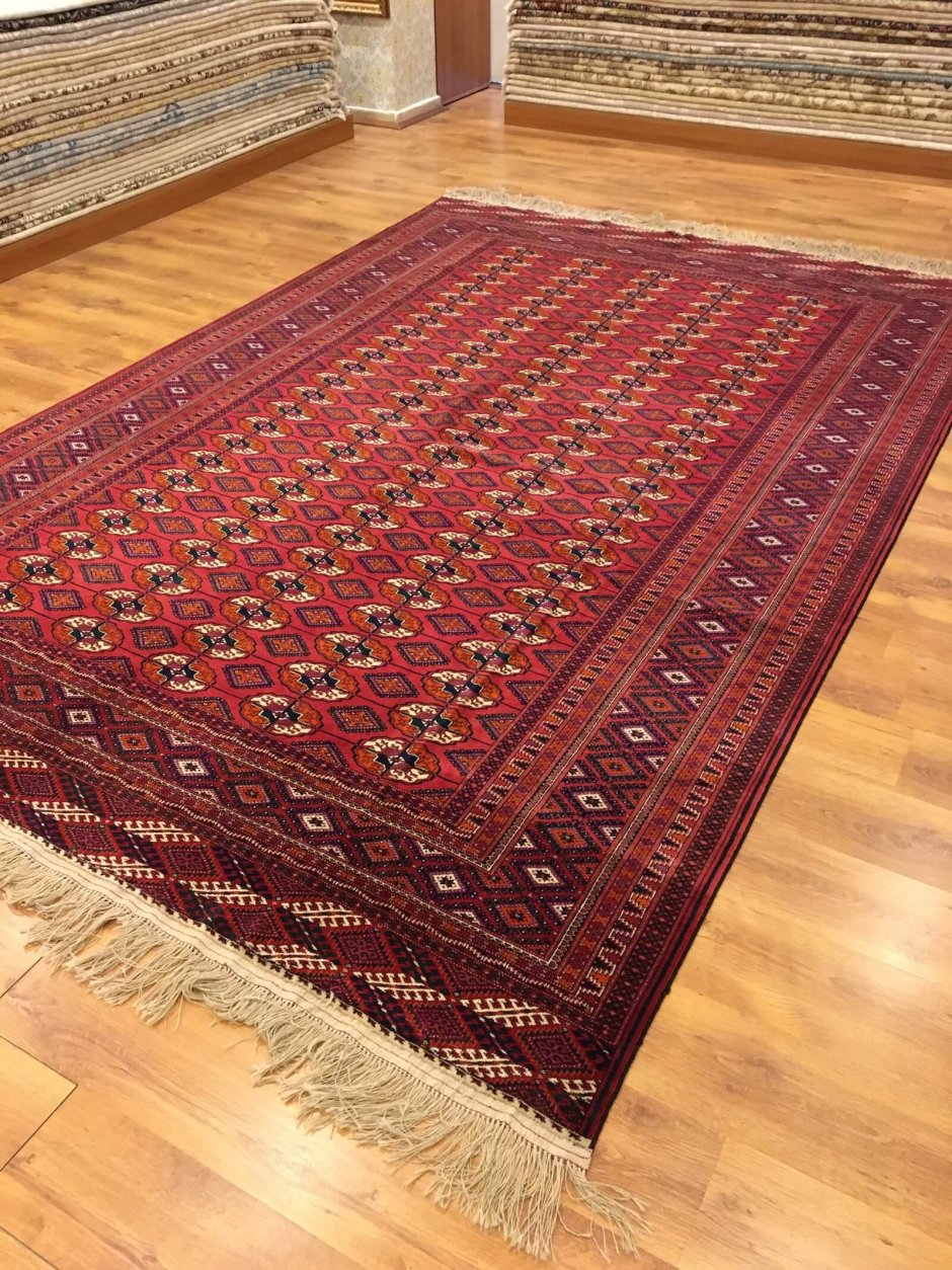 Самые красивые туркменские ковры